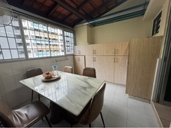 Blk 239 Bukit Panjang Ring Road (Bukit Panjang), HDB Executive #560513241